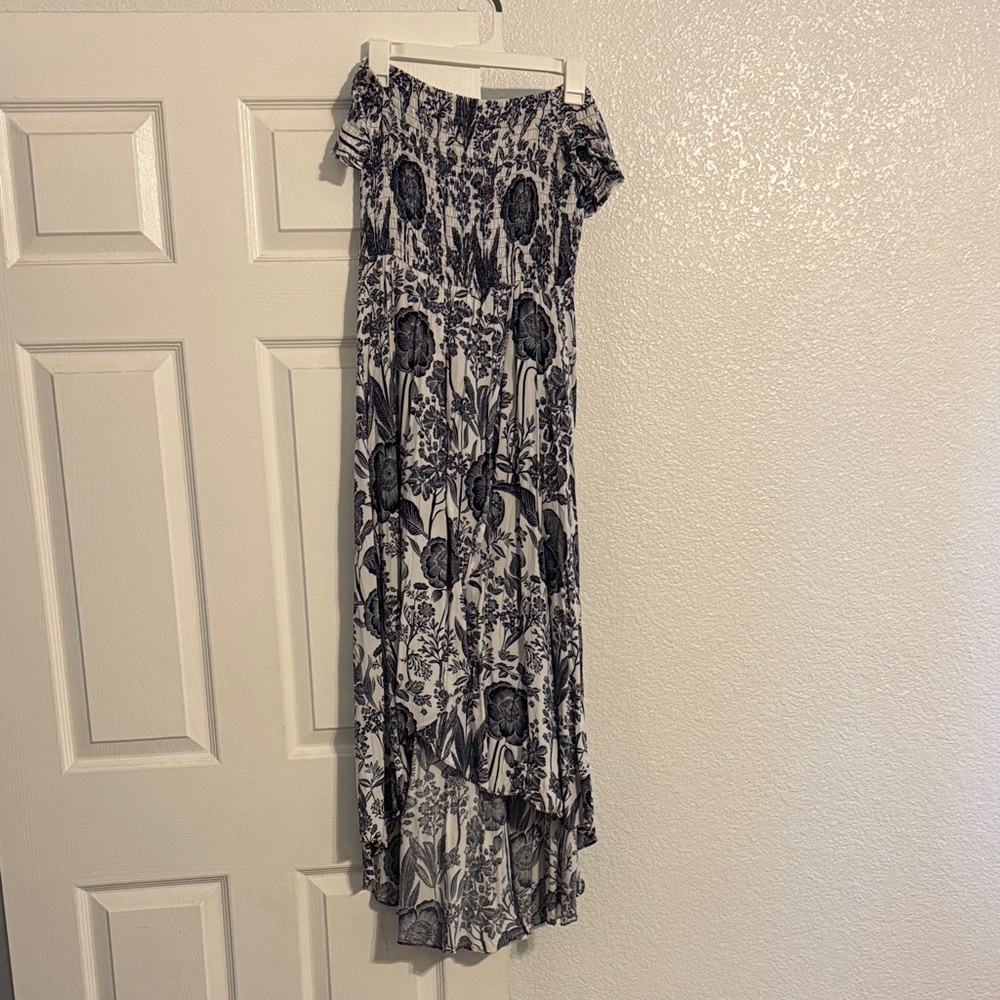 Aakaa navy and White Floral Off-Shoulder Dress